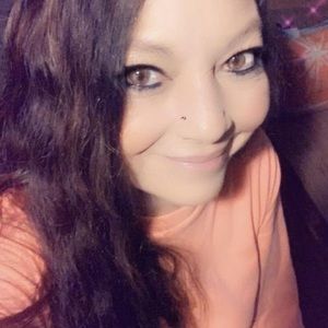 Meet your Posher, Christal distefano